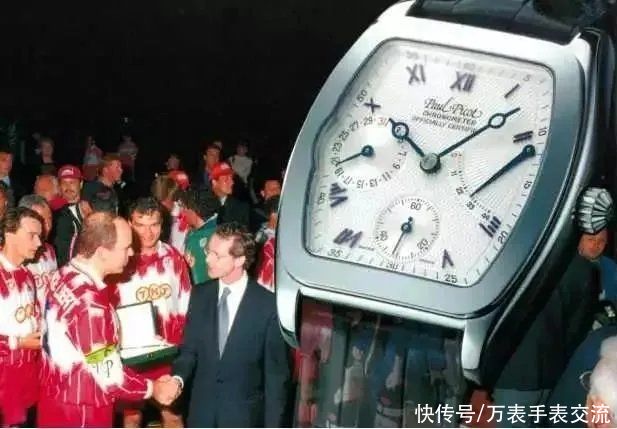 万元就能入门，和百达翡丽是邻居，这个小众瑞表值得买吗？