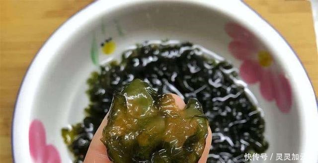 春季,鸡蛋和它是绝配,简单炒一炒,营养互补,实在太香了!