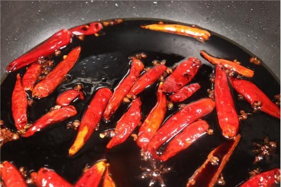 表皮|奶奶吃了50年的腌生姜秘制方法，传男不传女，存放越久越好吃