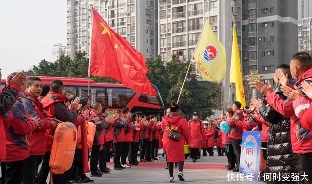 四川达州：冬至节蓬安三汇渠城三地游友联谊 挑战自我畅游渠江！