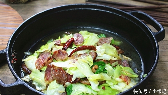 春季多吃此菜，提高免疫力，防便秘更苗条，大厨说：手撕才正确