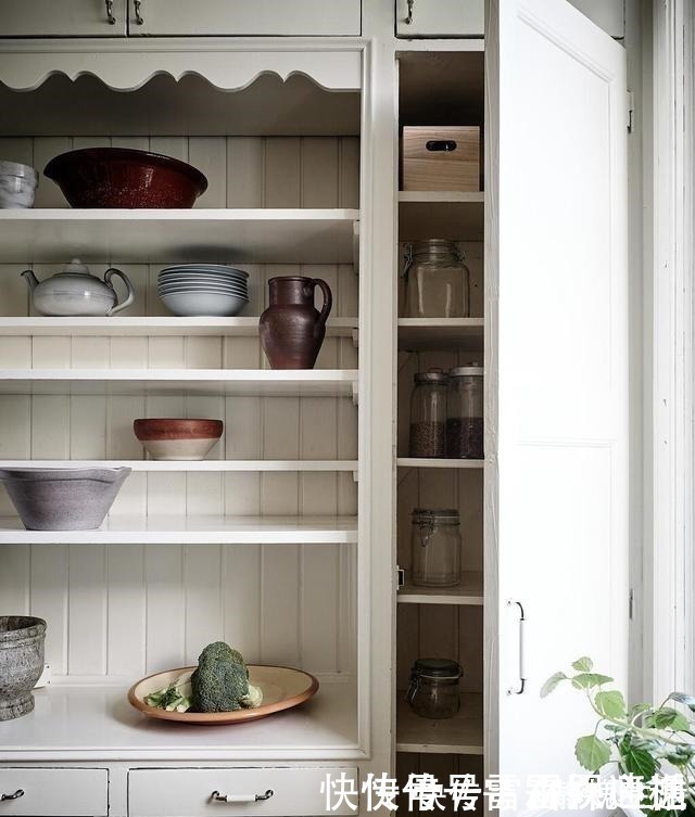 墙架|小户型越住越大学她家的66㎡小宅,贴心的一条动线!太好看了!