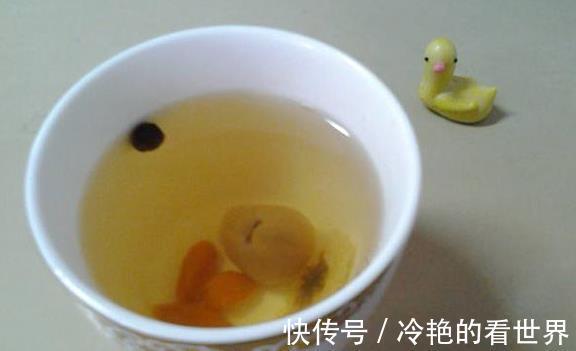 肝火旺盛|肝不好的人,日常多吃1红,常喝3水,排毒降肝火,肝脏更健康