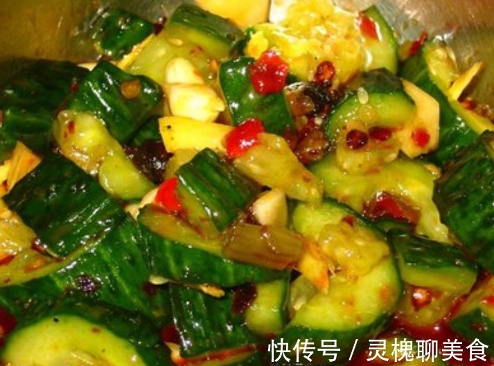 苏打粉|做凉拌黄瓜,最忌直接加盐!大厨教你正确做法,酸脆可口特入味!