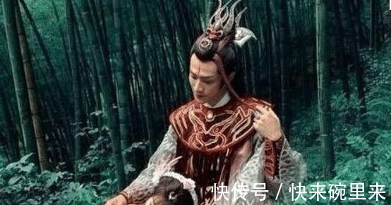 元始天尊#封神榜中实力超群，只差一点就能成金身，却被身边的猪队友坑了！