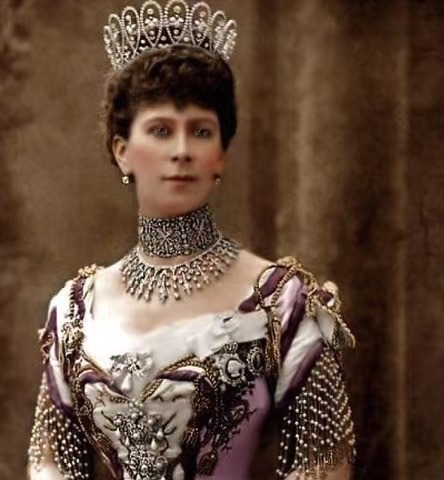 玛格丽特公主 英王室被蒙尘的6件绝世珠宝,几十年未见天日让人惋惜