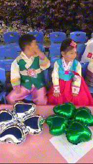 |搞笑GIF趣图救命啊!我被外星人劫持了,该怎么办?