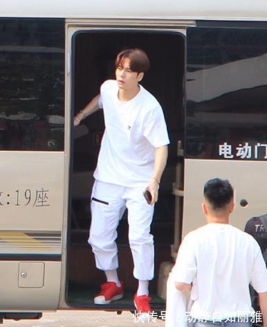 奔跑吧|继郭麒麟后，跑男终于捡到“宝”，搞笑程度不输当年的邓超、陈赫