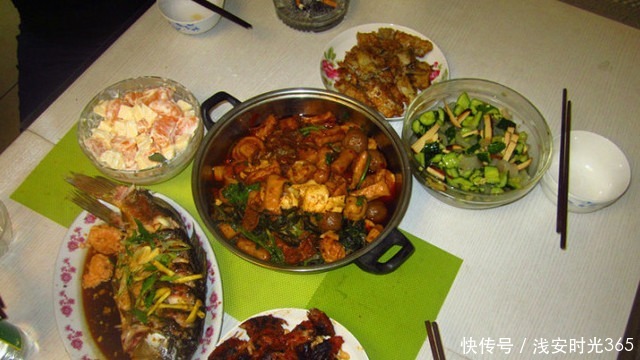 自从有了位非洲来的嫂子,我们家的伙食就变成了这样