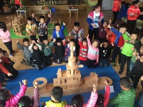 冬天|冬天，怎么给孩子穿衣服才能少生病？家长要懂“3暖1凉”的做法