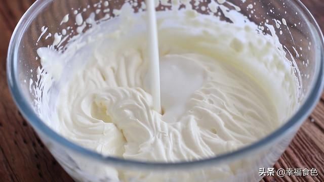 裱花袋|用酸奶就能做的雪糕,口感香甜细腻,比超市卖的更好吃