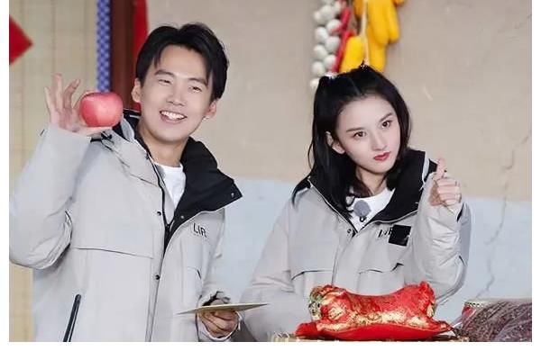 普通朋友|郭麒麟當(dāng)眾表白素人嘉賓，楊穎一臉姨母笑，宋祖兒卻連裝都不裝了