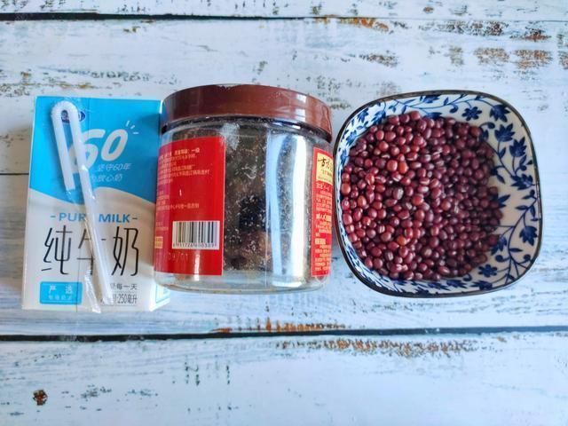 女孩别再抱着奶茶喝了,喝它更健康,补铁补血,甜而不腻营养高