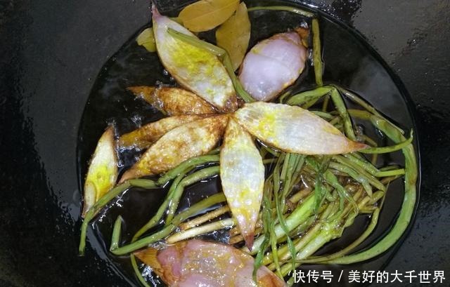 辣椒油好吃有诀窍，学会这个方法，比凉菜店的还好吃！