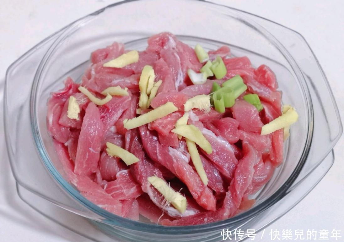 酸酸甜甜的口感再配上一碗米饭,孩子天天吵着要吃,下饭必备