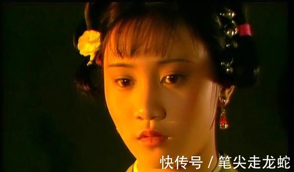 宝玉#《红楼梦》里芳官的嚣张,让晴雯都自叹弗如!