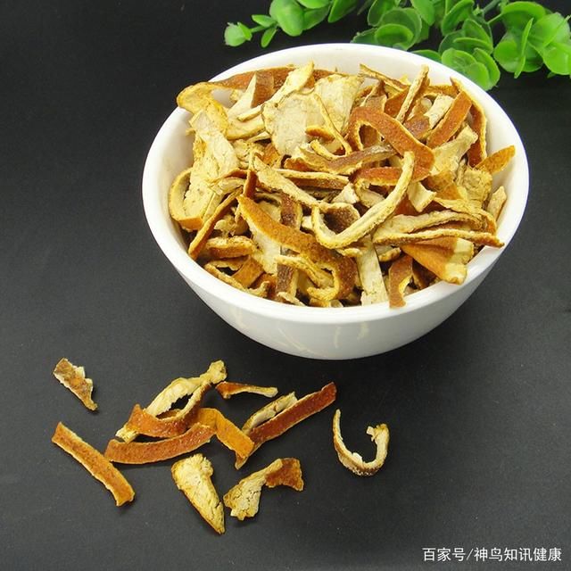 炖鸭汤|橘皮既能食用又能药用，吃完后皮先别扔，3个妙招教你变废为宝