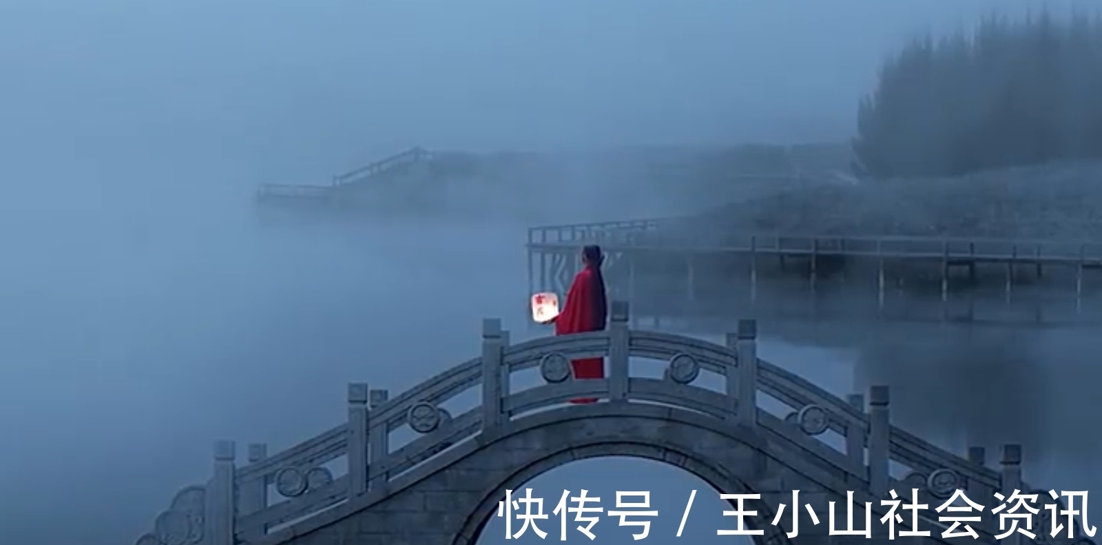 北风&具有神秘色彩的古诗十九首,第一首以叙事抒情,诗的觉醒拉开序幕