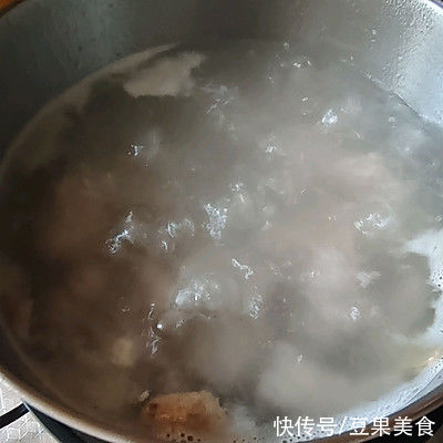 排骨|懒人福利，超简单的快手菜「初冬吃食」养生排骨萝卜汤