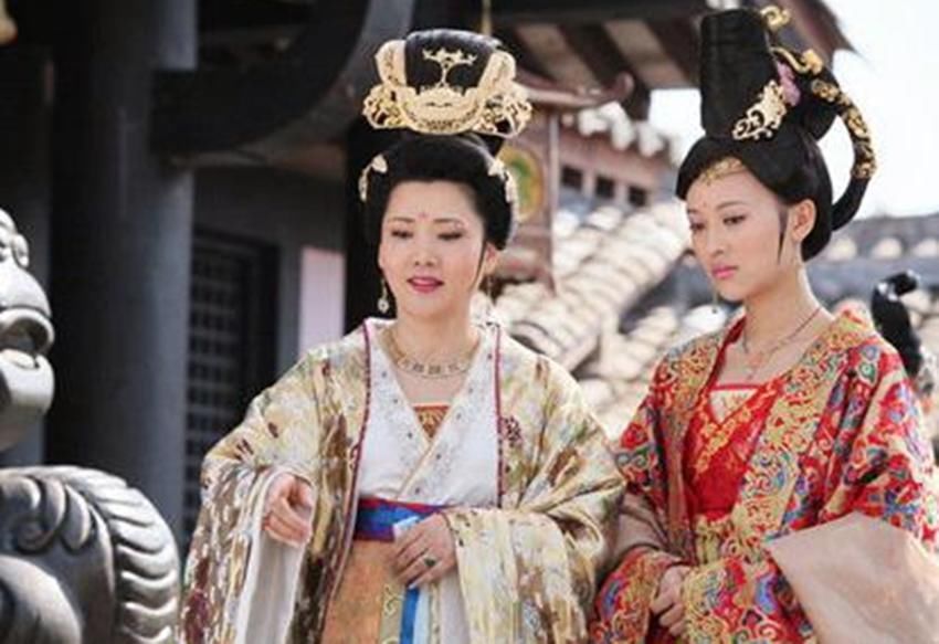 死不瞑目|武则天一生英明，晚年竟败在了一个八十岁老头手上，真是死不瞑目