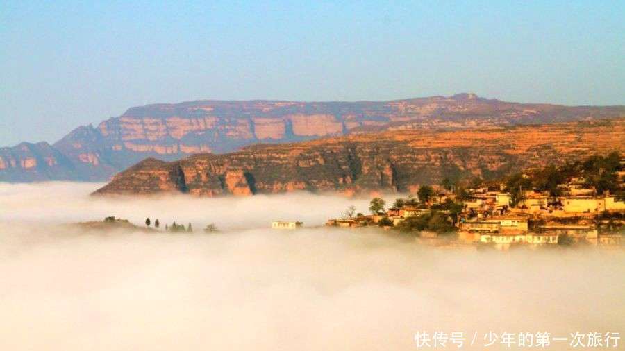 河北深山中700年古村落，人称小布达拉宫，18道古老工艺制作木梳