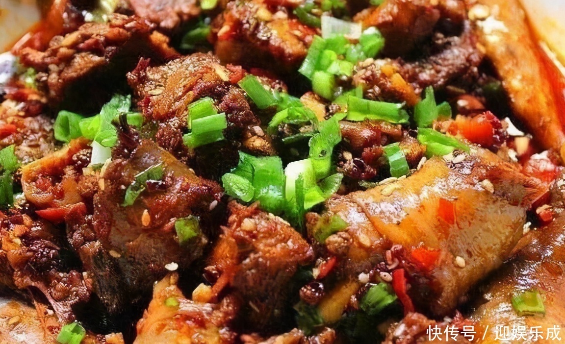 女性担心自己老太快,要多吃以下美食,排出毒素,有益健康