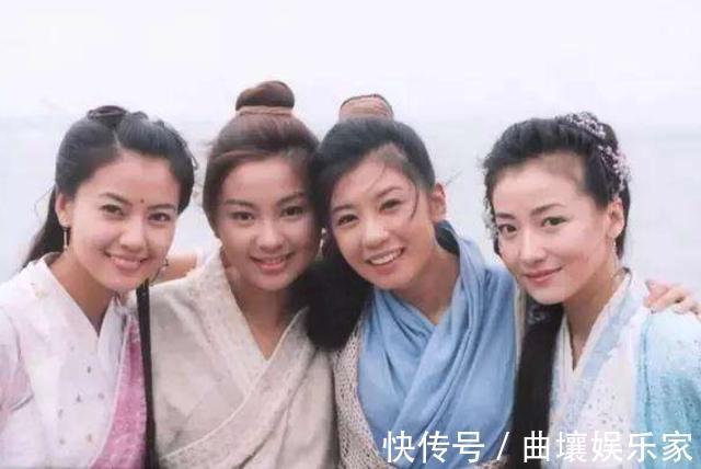 耶律渊如@《倚天屠龙记》中有失误写完后,金庸才发现这乞丐是多余的