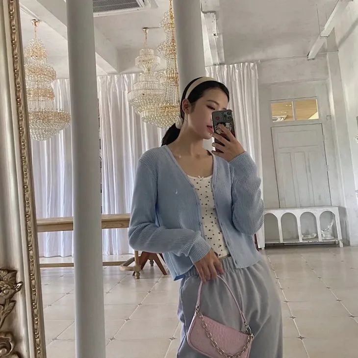 bm|成千上万的女生在三里屯做BM女孩