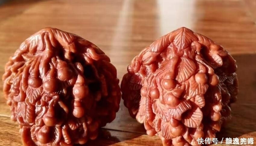 文玩圈里独有的九种雕刻,精细程度不低于玉雕,趣味性把玩性十足