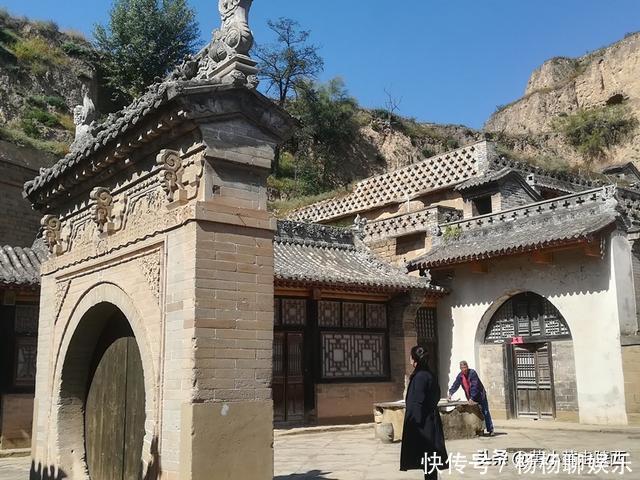 小巷|传说中的“西北第一豪宅”,藏身偏僻山沟,创建者竟是十几岁少年