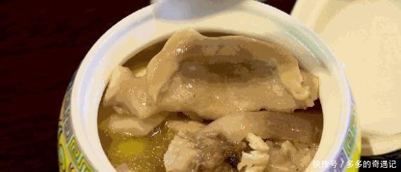  一盅温暖的五件子，一碗苏式拌面组合在一起，吃苏式面品五件子