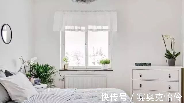 书香味|晒父母57平小户型,全屋都很温馨,卫生间门口打衣柜!太舒服了