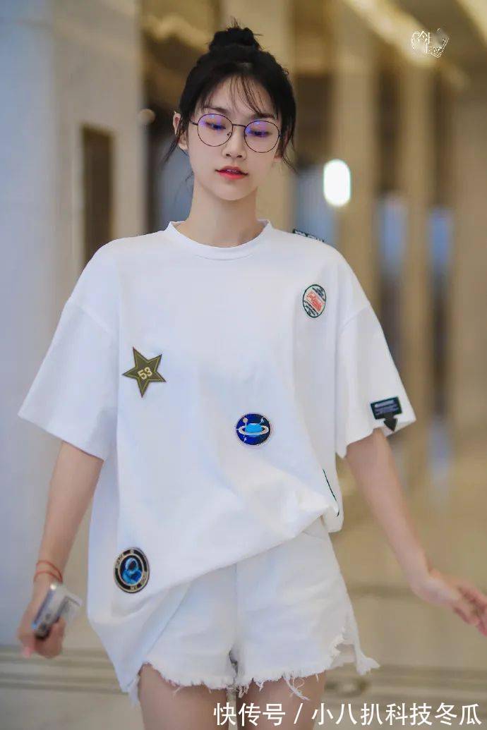 大脸|别让大脸拉低你的颜值!get这4个技巧,时髦翻倍还显脸小!