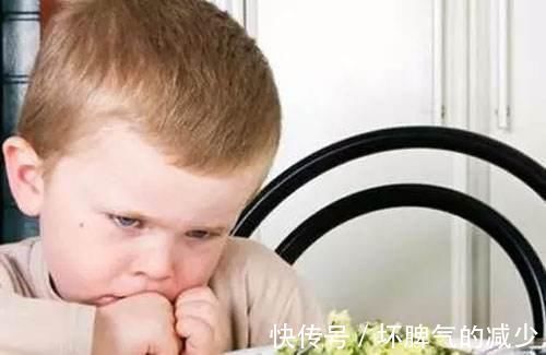 积食|宝宝吃得那么少，为啥还是会积食？这三种情况宝妈最好知道