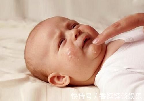 生电 “蒲公英”萌娃走红,耍完滑梯头发根根冲天,网友:这发型太秀了