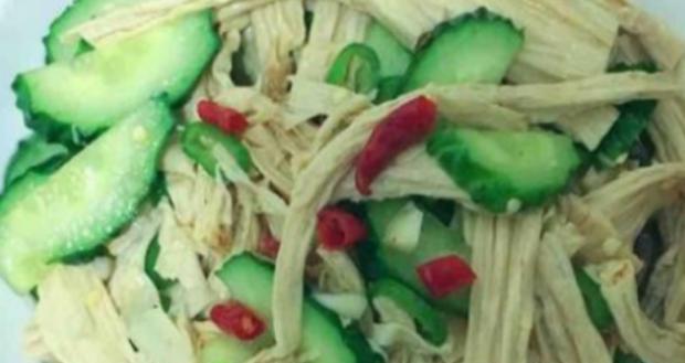 芸豆|美食推荐:菜丁包豆腐、豆苗炒腊肉、魔芋丝炒面藕、酸辣腐竹
