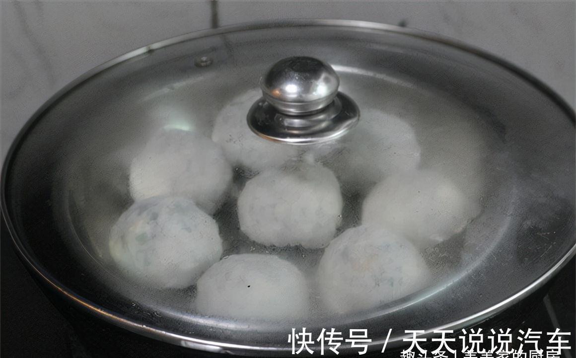 深秋,包子饺子都不如此物,蒸一蒸10分钟上桌,清爽低脂,特香!