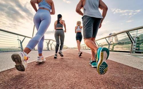 运动|每天都跑步对不对，是不是跑量越大，锻炼效果就越好？