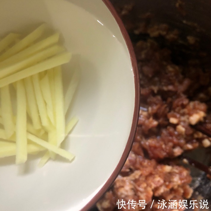 秋天|秋天用它包饺子,钙含量是黄豆2倍,鸡肉7倍,怎么都吃不腻