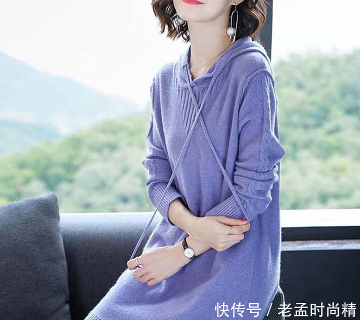 不得不说: 这秋衫的确漂亮, 适合各种身材女人, 气质高雅减龄