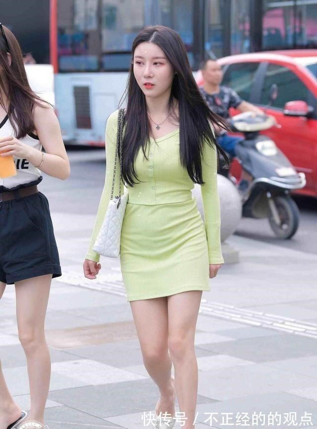 时尚 时尚成熟的包臀裙穿搭年轻有气质,简洁干练显瘦唯美,时尚十足!