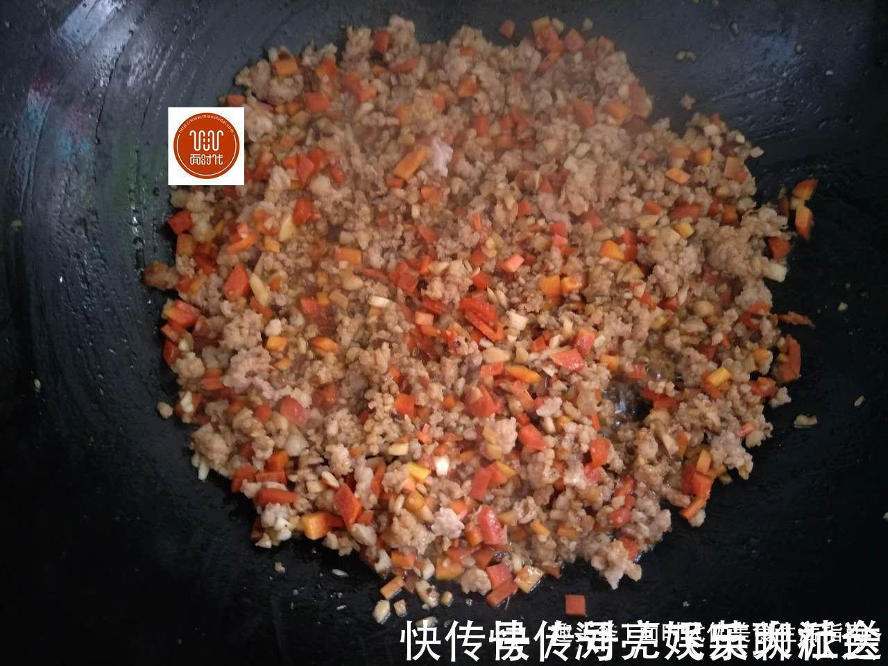饺子|不用擀面，10分钟出锅，比饺子更好吃，更简单，儿子天天都吃不腻