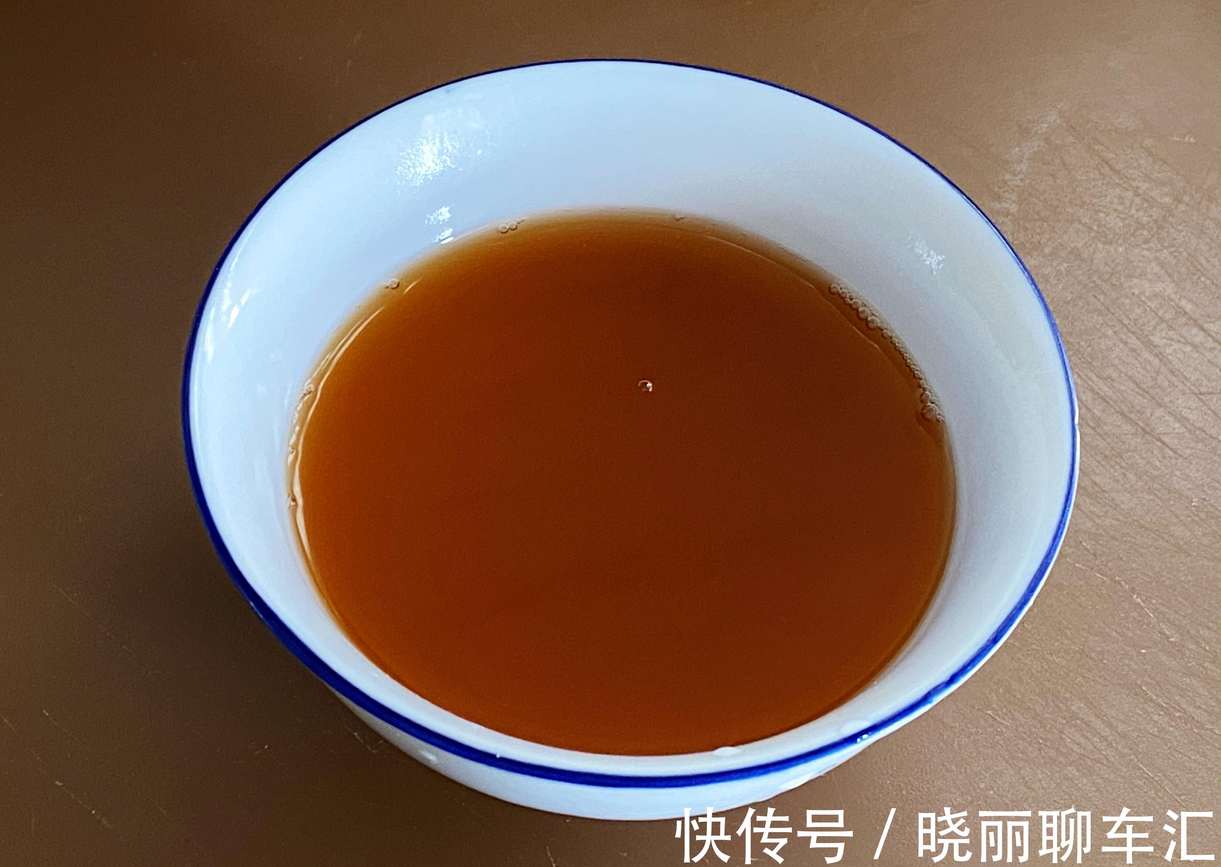 煎豆腐，别急着下锅，多做2步，豆腐外酥里嫩，不粘锅不破皮，香