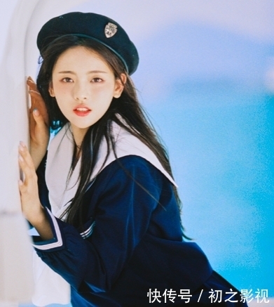 舞娘|杨超越孟美岐同届选手再就业,成迪士尼公园舞娘,落差巨大惹唏嘘