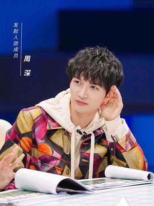 《创4》热度登顶第一，全面碾压《青3》，网友：全员喜剧人