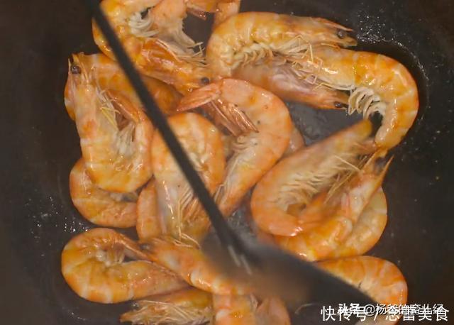 分享一款柠檬叶香辣虾,孩子爱吃的肉食美味,烹饪简单,营养解馋