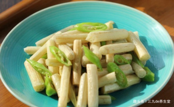 肌肤|女性羡慕别人皮肤好,不妨常吃3菜,淡斑减皱,滋养肌肤,效果好