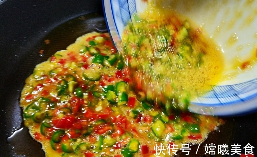 色彩|鸡蛋与它是绝配,色彩艳丽,香味浓郁,孩子常吃记忆好!