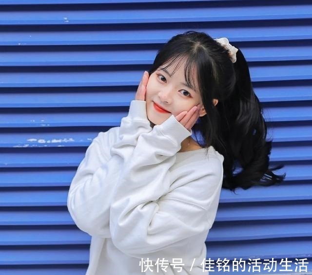 高丸子头 发型也是挑人的,选对发型很重要,这些日常百搭的发型不要错过!