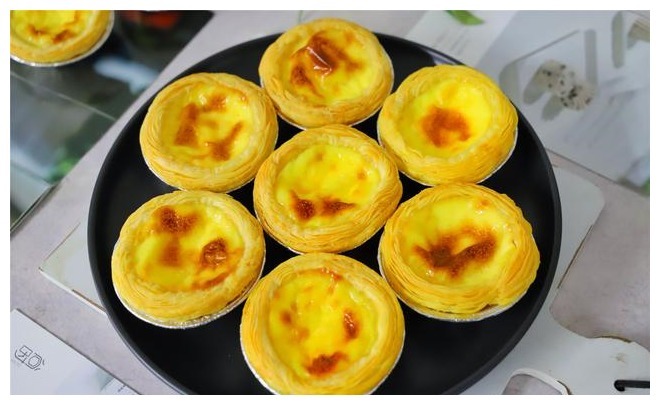 想吃蛋挞不用买,教你懒人快手做法,香酥嫩滑无添加,比买的好吃